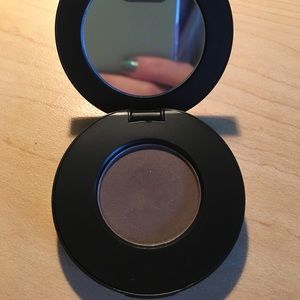 INSPR matte deep brown eyeshadow